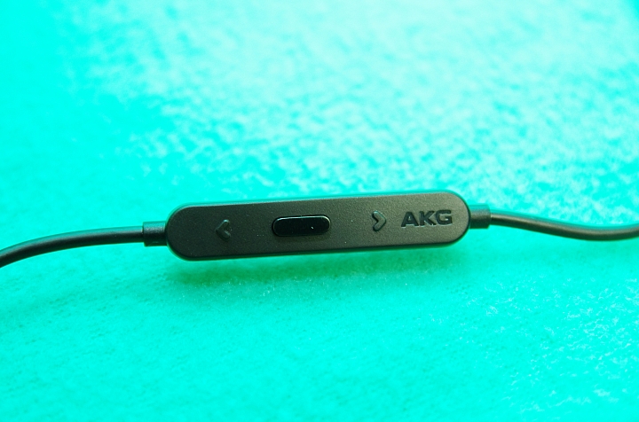 耳道式降噪耳機 AKG N20NC 開箱