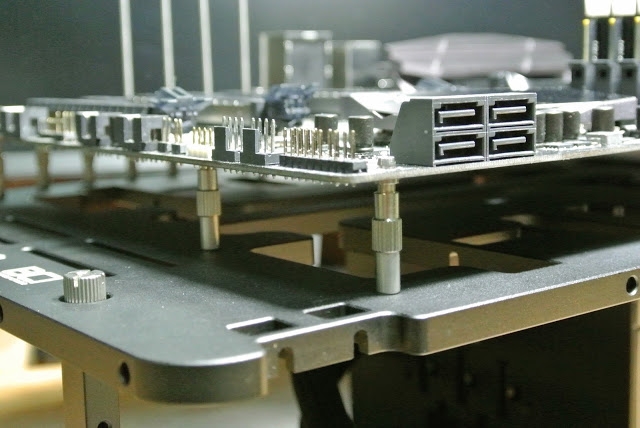 PC測試玩家的秘密武器 Streacom BC1 裸測架 輕評測