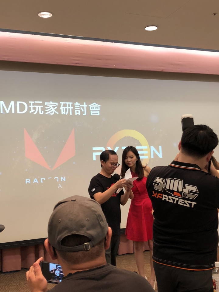 AMD 玩家研討會 -2017重返榮耀 Ryzen與Radeon 雙劍合璧 戰力滿點