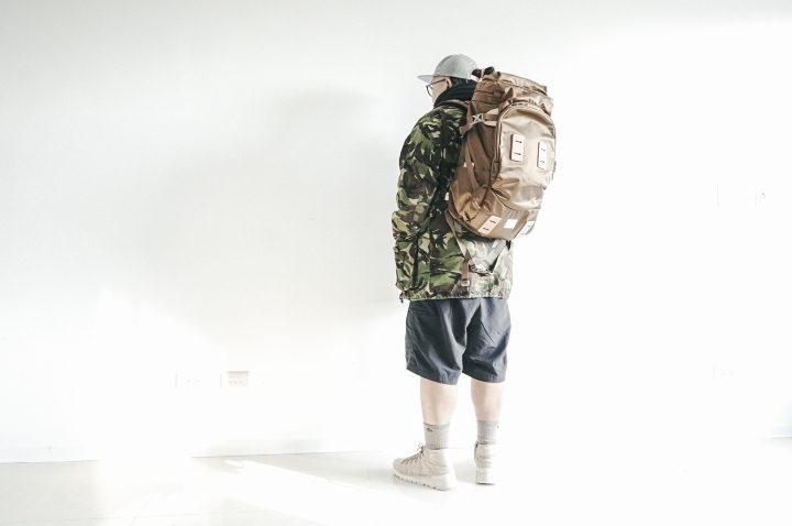 [ 開箱 ]  Urban Outdoor 機能時尚，F/CE SATIN BIG TRAVEL BP