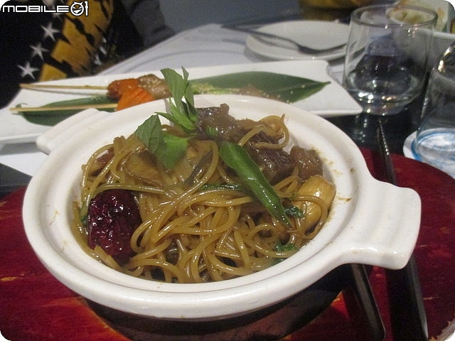 (台南素食/美食推薦) 中西區赤崁樓巷弄隱藏版【"赤崁璽樓-原禪食餐廳"】。