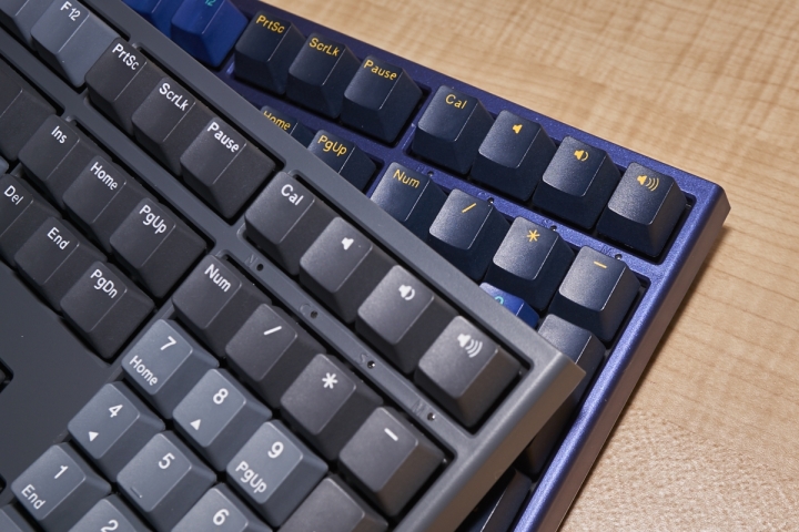 Ducky ONE 2 天際線+地平線
