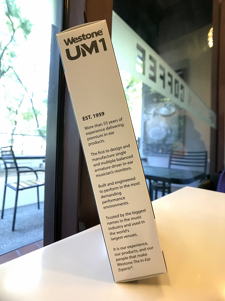 [開箱評測]Westone UM1 入耳式耳機～MMCX可換線版～睡覺側躺也行！