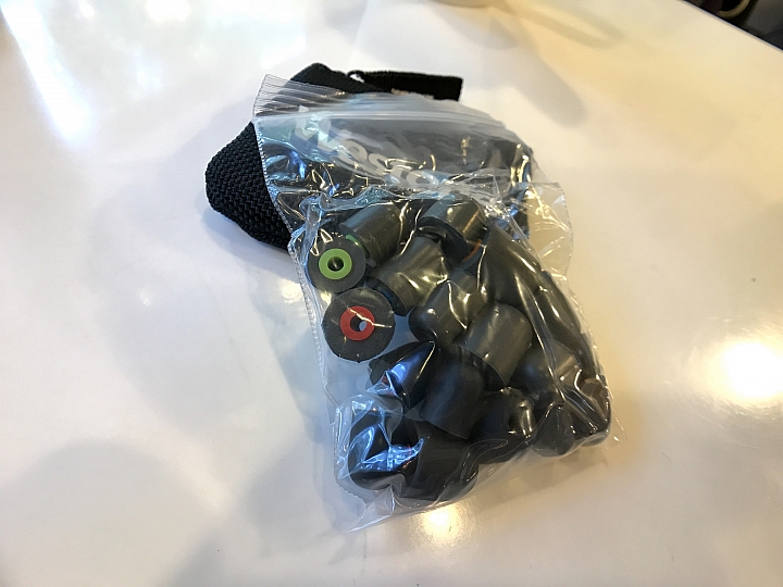 [開箱評測]Westone UM1 入耳式耳機～MMCX可換線版～睡覺側躺也行！