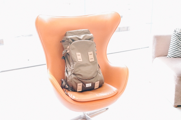 [ 開箱 ]  Urban Outdoor 機能時尚，F/CE SATIN BIG TRAVEL BP