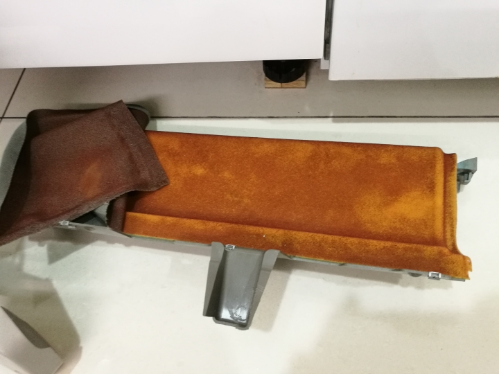 翻新中古車 DIY 內裝天棚/天蓬飾板繃布(麂皮絨)