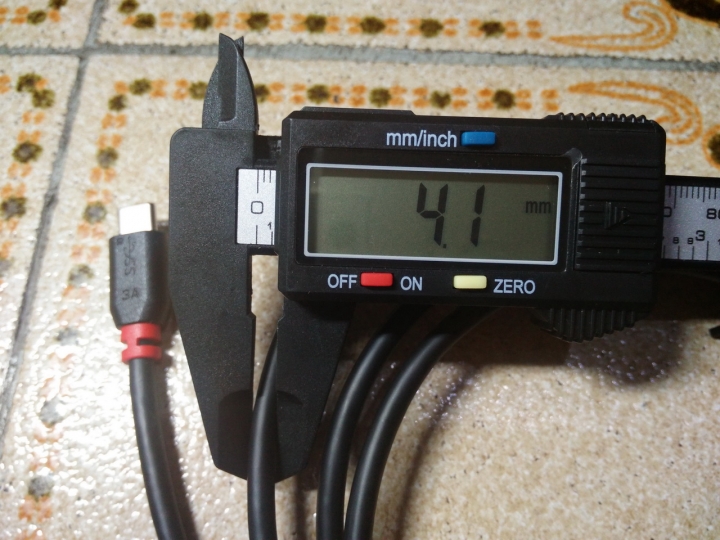 LINDY USB 2.0(41881 A)/USB 3.0 / (41917 A)Type-C快速充電線體驗心得