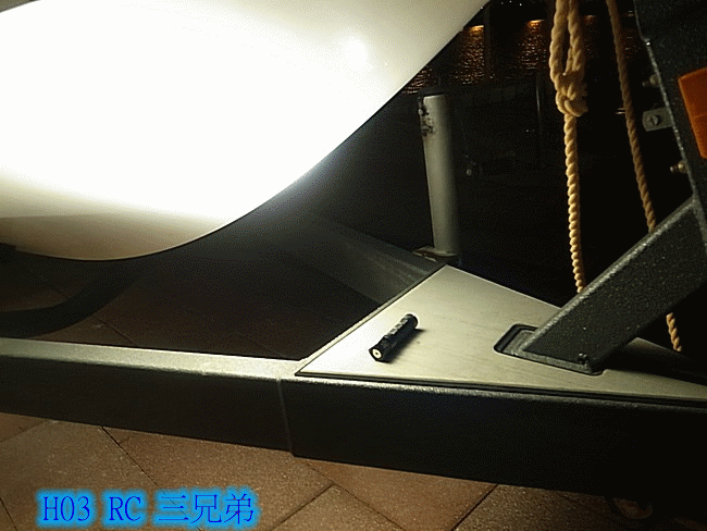 H03 RC三兄弟多用型磁吸充電頭燈