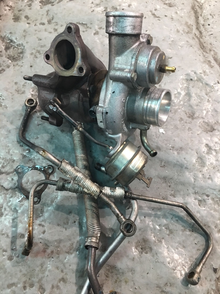 saab93 原廠渦輪、觸媒、中冷器