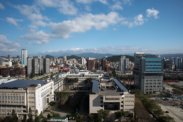 APS-C隨身機 DAF技術搭載！Canon PowerShot G1 X Mark III 深度評測（M5、G7X II 同場較勁！）