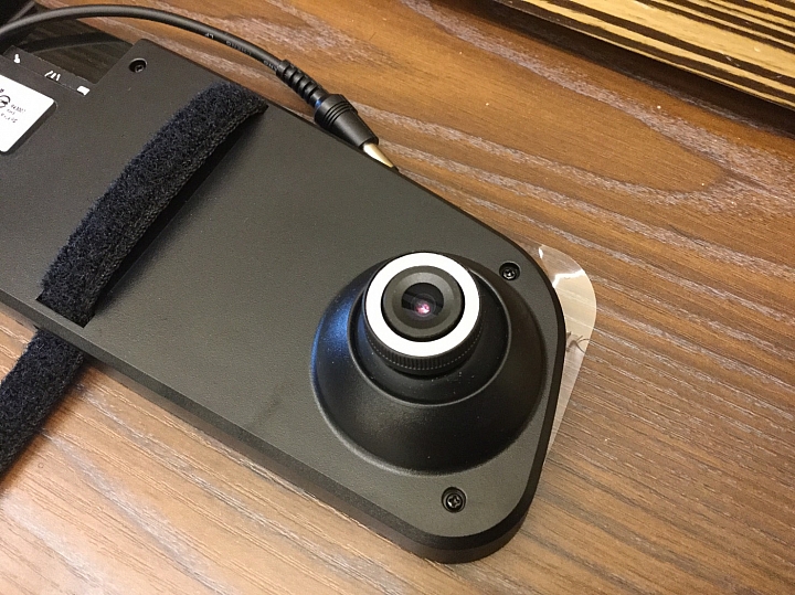 開箱 MiVue™ R62 GPS後視鏡行車記錄器