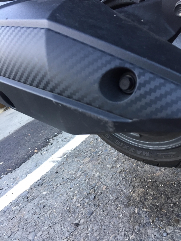 愛車被人弄倒車