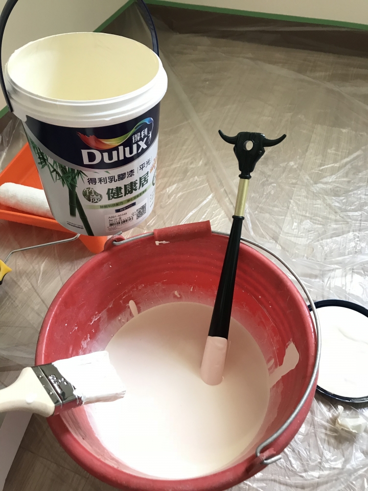 《得利健康居》抗甲醛乳膠漆給家人一個安全的居家環境‧之DIY真的好累.....