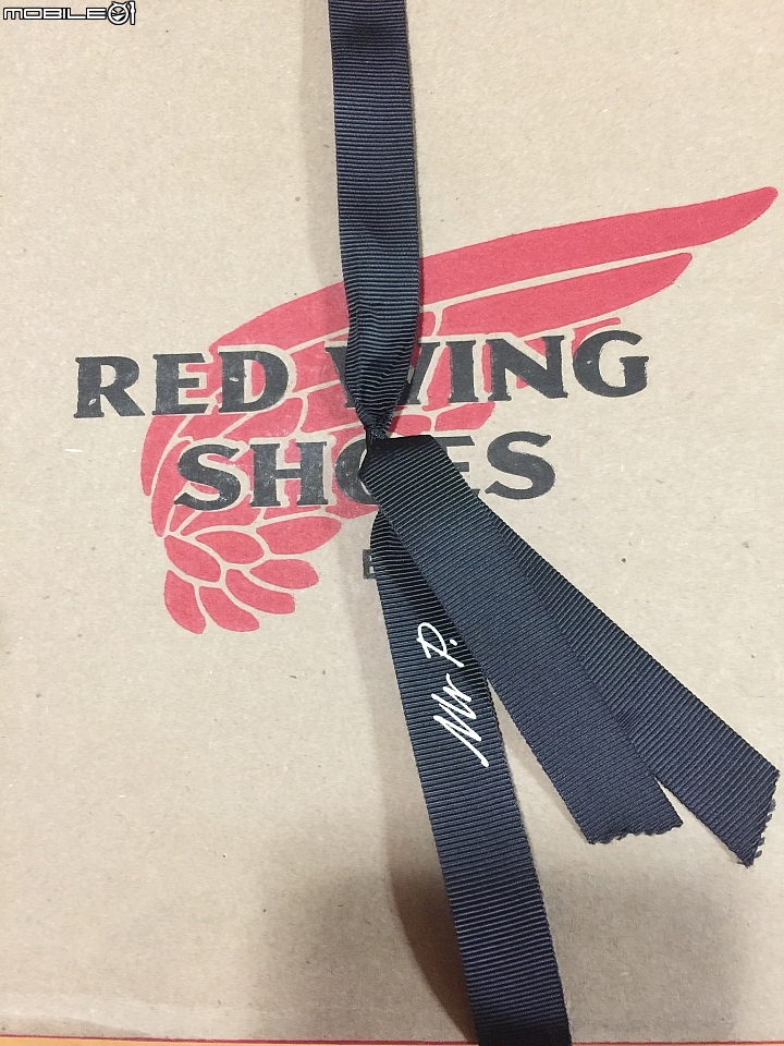 穿慣了Yeezy不妨試試Red Wing 2954 男人皮靴