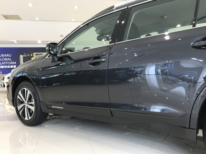 2018 outback eyesight +levorg 展間賞車 (圖多)