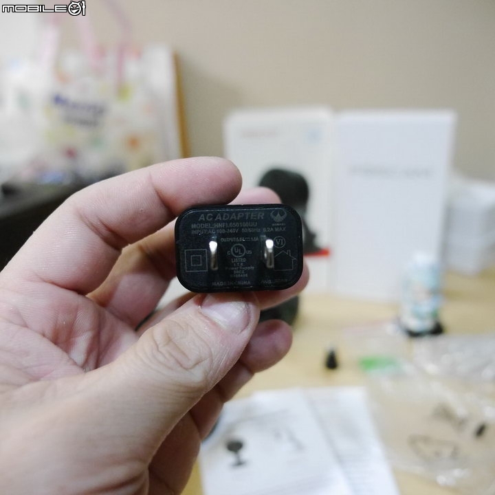 [開箱] FOSCAM C1 家庭無線網路攝影機