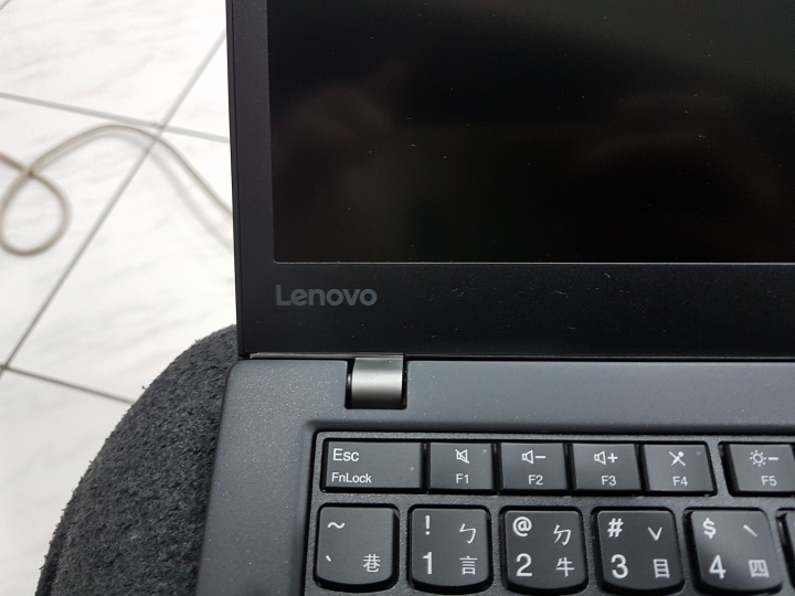 [開箱] ThinkPad T470S 簡單開箱