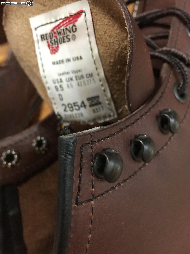 穿慣了Yeezy不妨試試Red Wing 2954 男人皮靴
