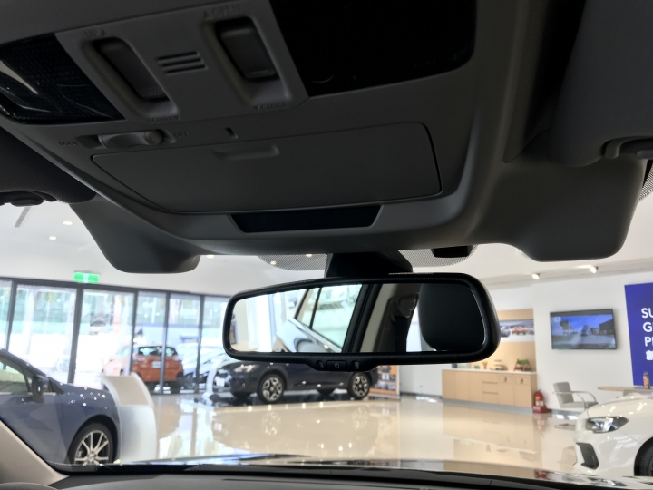 2018 outback eyesight +levorg 展間賞車 (圖多)