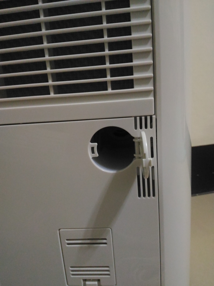 開箱 Panasonic 空氣清淨除溼機(F-Y20EH)