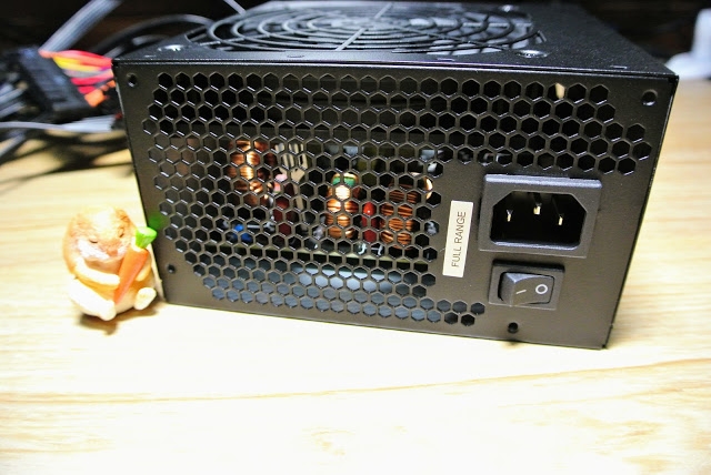 全漢 FSP RAIDER II 銀之魂 550W 電源 ~來自OOO的委託??