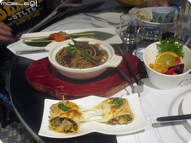 (台南素食/美食推薦) 中西區赤崁樓巷弄隱藏版【"赤崁璽樓-原禪食餐廳"】。
