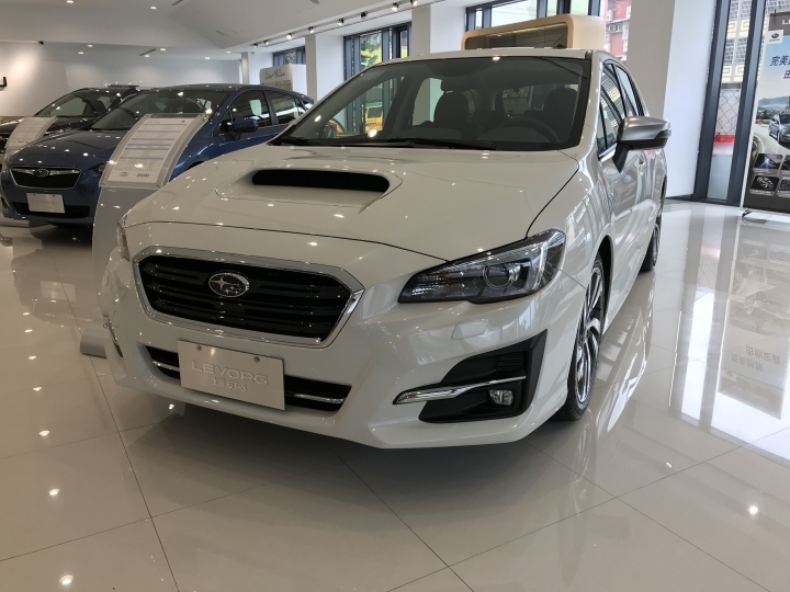 2018 outback eyesight +levorg 展間賞車 (圖多)