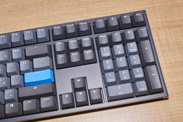 Ducky ONE 2 天際線+地平線