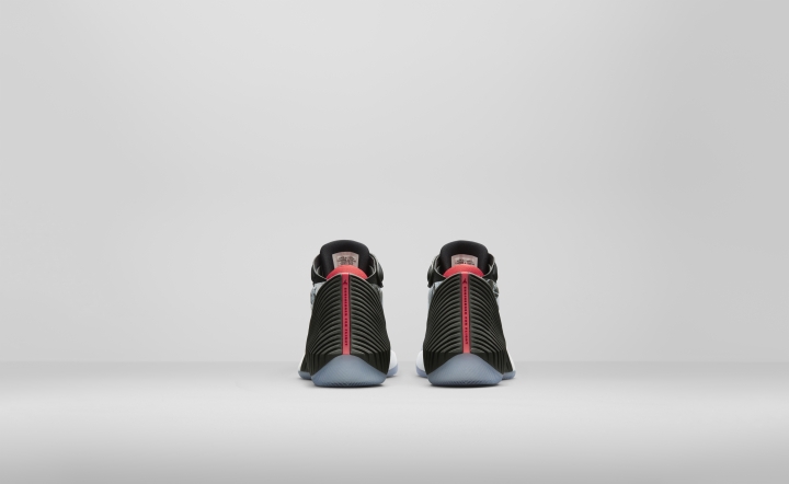 雷霆戰龜首雙個人簽名鞋款登場  Jordan Why Not Zer0.1新色釋出