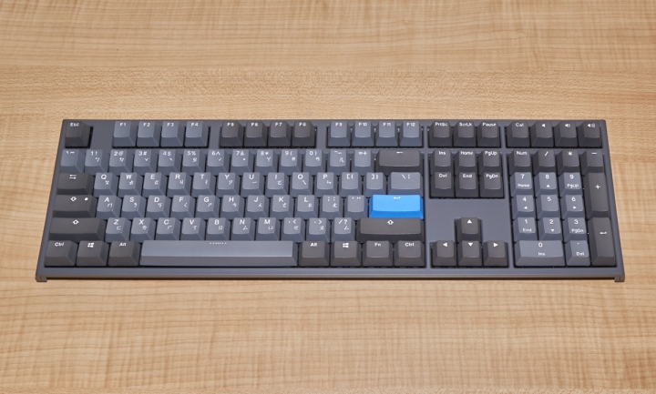 Ducky ONE 2 天際線+地平線
