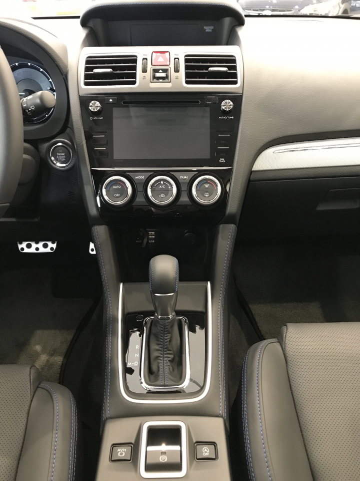 2018 outback eyesight +levorg 展間賞車 (圖多)