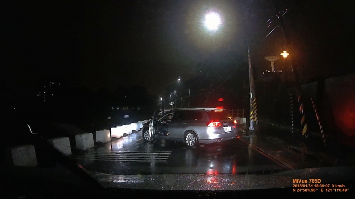 請問開車遇到人家嗆聲，這可以檢舉嗎？要檢舉什麼