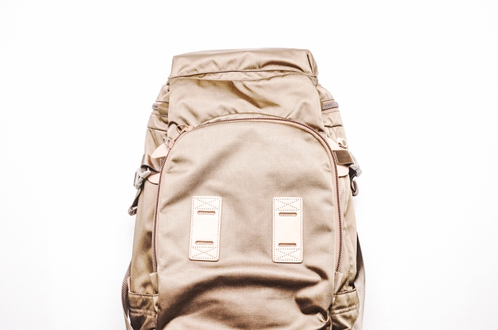 [ 開箱 ]  Urban Outdoor 機能時尚，F/CE SATIN BIG TRAVEL BP