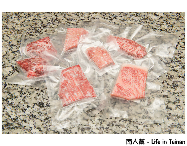 【台南美食】貴一郎健康燒肉|美國.澳洲.日本和牛|宅配到家運費均一價|網路看到哪一塊買到就是那一塊~貴一郎賣肉為生