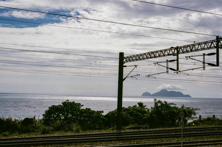 [亂開箱] Nikon 45mm F2.8P 餅乾鏡 (Nikon FM2 實拍)