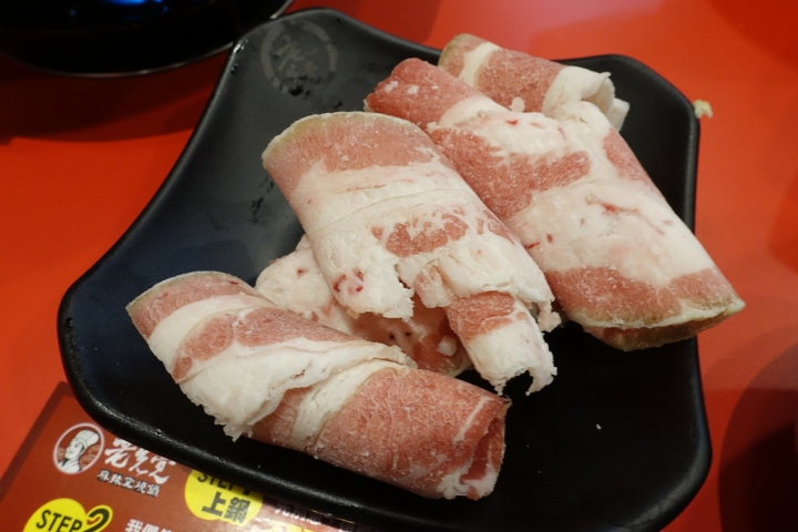 【食記】板橋江子翠站/雙十路美食。老先覺麻辣窯燒鍋雙十店