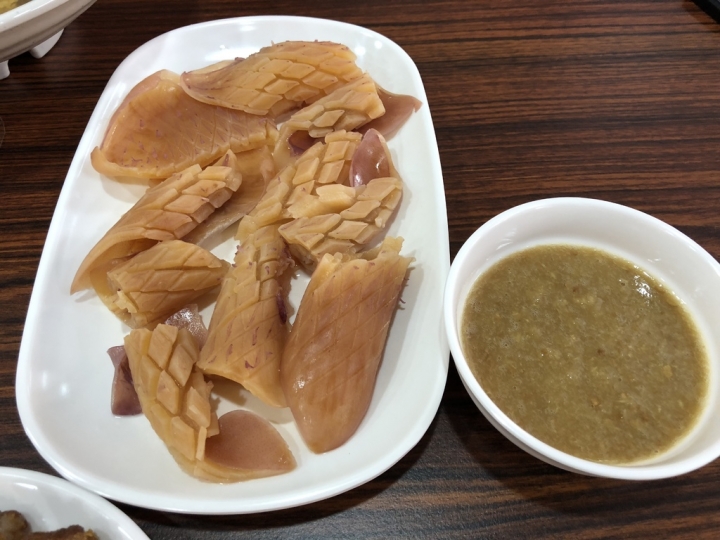 【高雄】鴨肉李麵食館-錦田分店。不賣鴨肉的鴨肉李麵店終於在南高雄開分店了!!