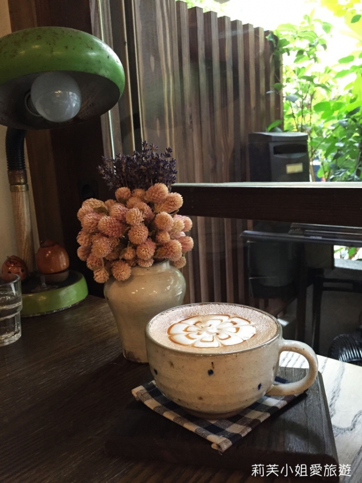 [美食] 台北 Hoto Cafe 日式溫馨咖啡手作甜點店．晶華酒店旁巷弄旁 (中山站)