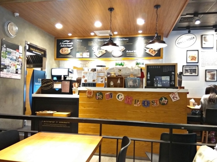 [義式披薩]新竹市關新店~連鎖~堤諾比薩Tino's Pizza Café~餅皮軟Q口感好~商業午餐很實惠!