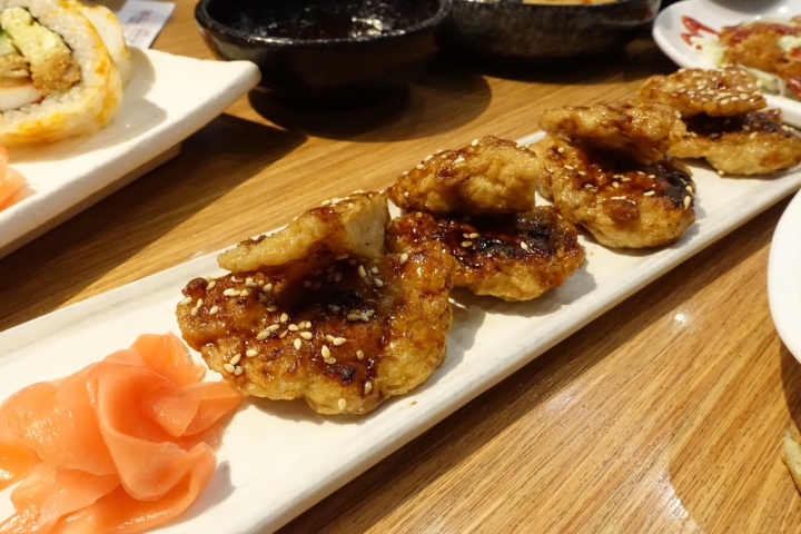 【食記】高雄鼓山區。賴桑壽司屋~平價偏台式的日本料理
