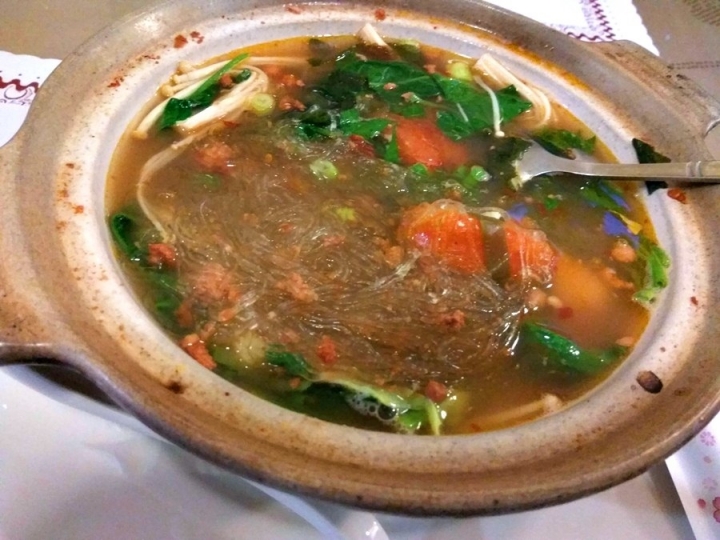 [簡餐/砂鍋/炸豬排飯]苗栗頭份中央路&尚順附近咖啡屋餐坊食記~ 推薦砂鍋和炸豬排飯 ~
