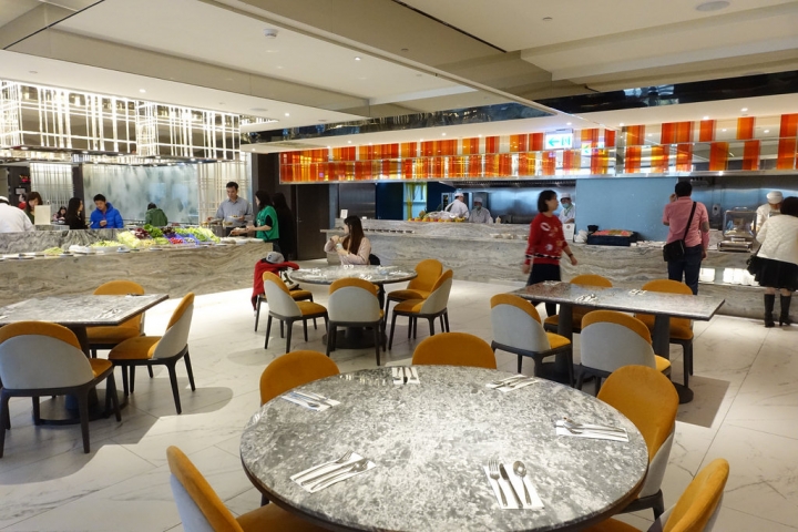 【食記】板橋火車站/板橋凱撒大飯店。朋派自助餐廳buffet吃到飽