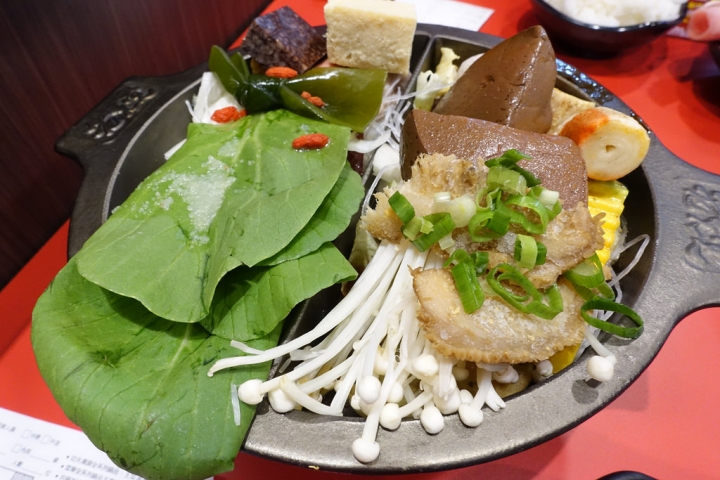 【食記】板橋江子翠站/雙十路美食。老先覺麻辣窯燒鍋雙十店