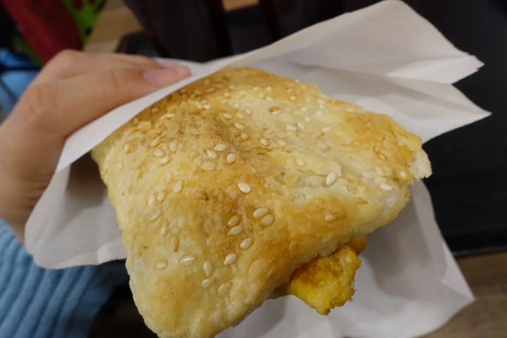 【食記】板橋新埔站/莊敬路。塗記燒餅~中西式早餐皆有 燒餅好吃推薦