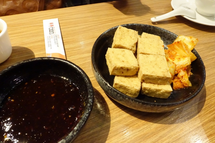 【食記】高雄鼓山區。賴桑壽司屋~平價偏台式的日本料理