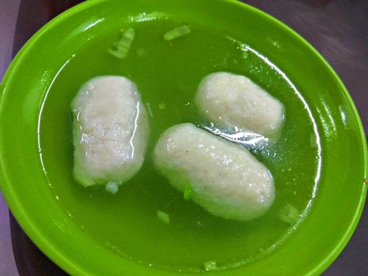 [小吃]新北市淡水老牌阿給~正宗老品牌創始店~淡水阿給+淡水魚丸湯食記