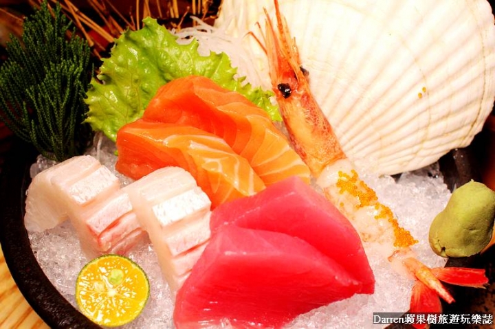 『桃園美食推薦』八斤日式料理(含詳細菜單)/鄰近桃園市政府創意卷壽司讓人驚豔日式風格用餐環境超好拍/桃園平價日本料理餐廳 - Darren蘋果樹旅遊玩樂誌