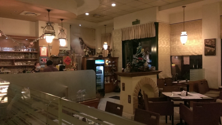 [簡餐/砂鍋/炸豬排飯]苗栗頭份中央路&尚順附近咖啡屋餐坊食記~ 推薦砂鍋和炸豬排飯 ~