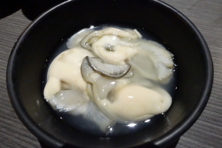 【食記】板橋捷運府中站。文岩文岩燒蜀辣鴛鴦鍋吃到飽