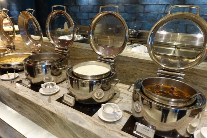 【食記】板橋火車站/板橋凱撒大飯店。朋派自助餐廳buffet吃到飽